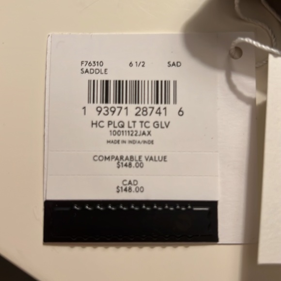 Coach Horse and Carriage Tech Glove; size 6 1/2 - Picture 3 of 3